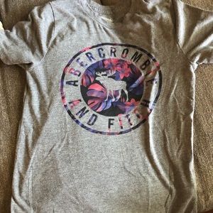 Abercrombie kids logo shirt
